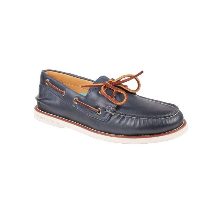 Men's Gold Cup Authentic Original Boat Shoe in Navy/White by Sperry