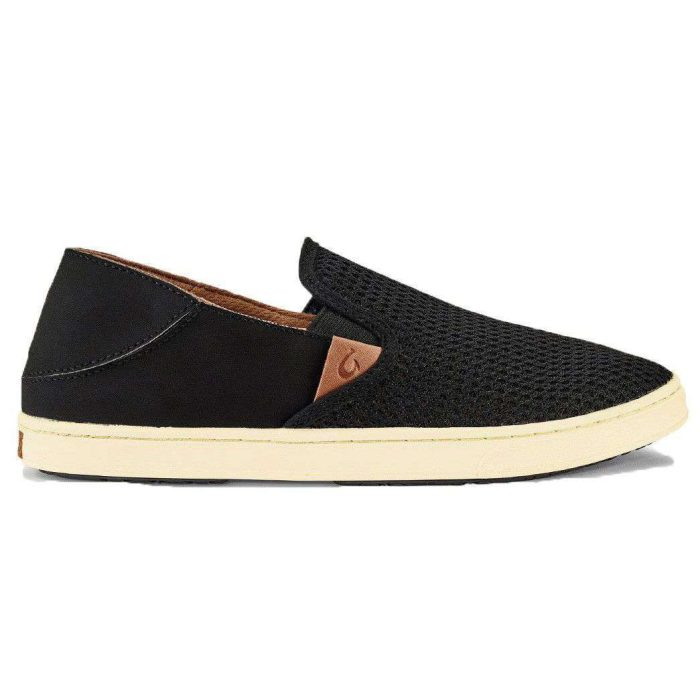Women's Pehuea Sneaker in Black by Oukai